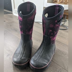 Girls pink floral and black Bogs winter boots